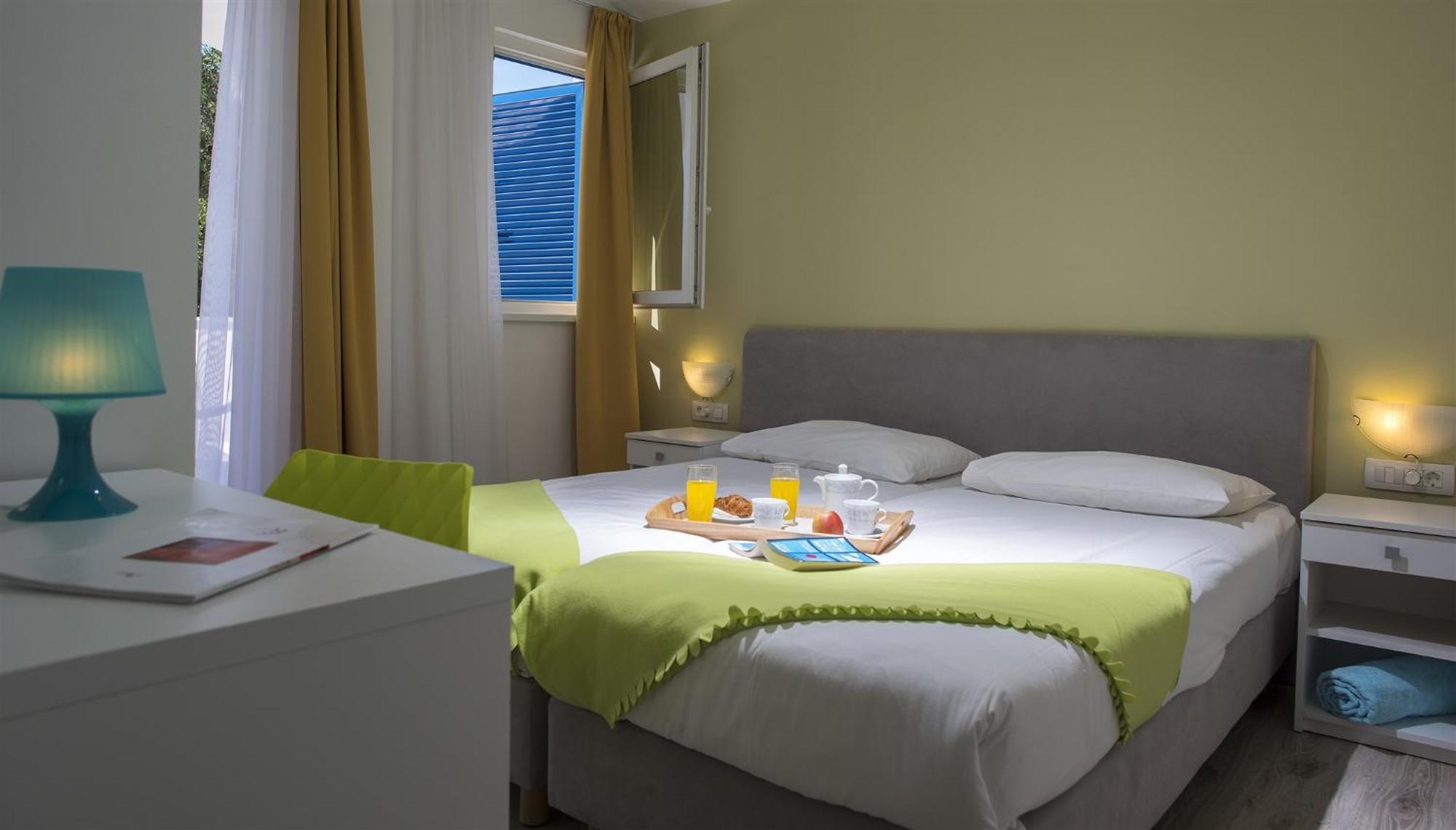 Aminess Port 9 Residence Korcula Town Quarto foto